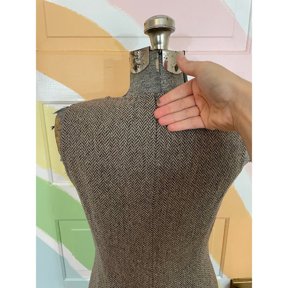 Ralph Lauren Wool Blend Herringbone Tweed Jumper Dress Sz 4 💛🎀 - Picture 8 of 12